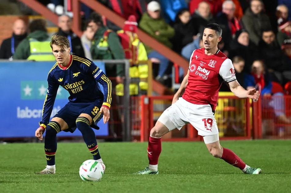 Unauthorized drone interrupts Fleetwood-Arsenal for eight minutes